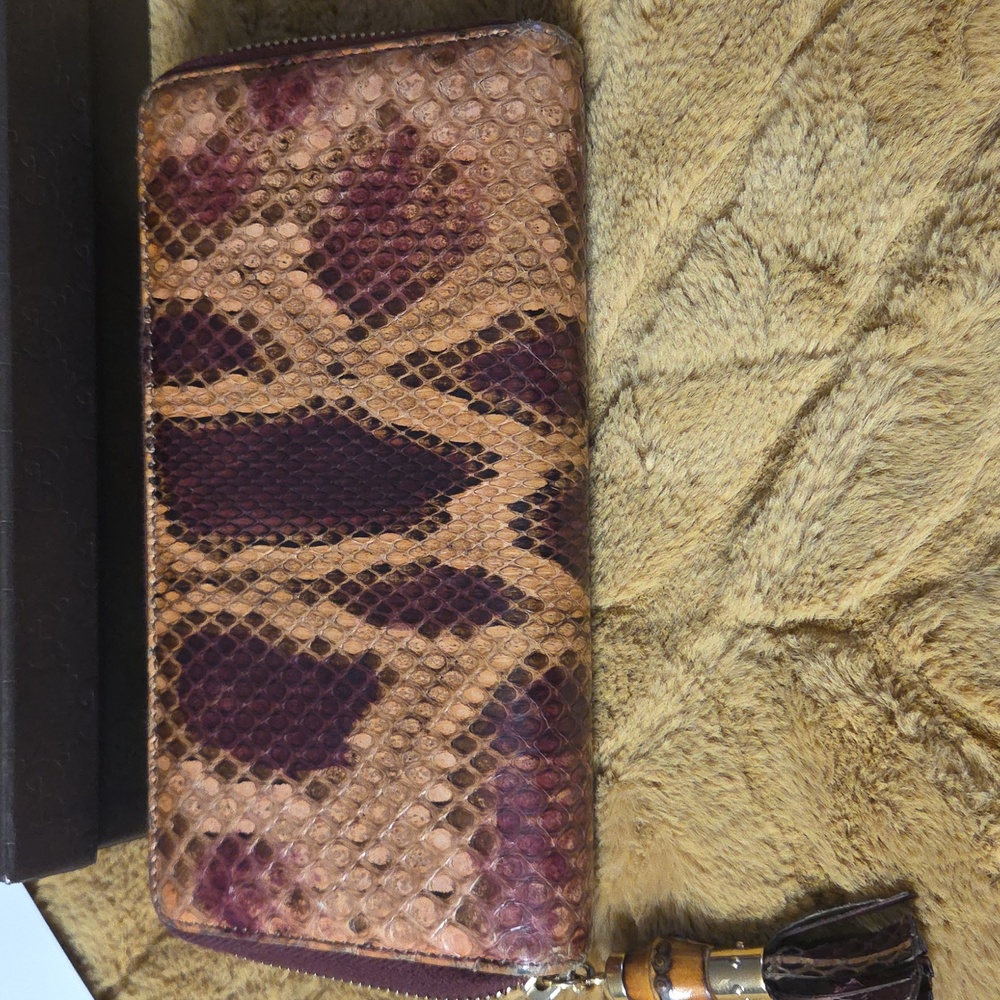 Gucci Brown and Purple Snake Pattern Wallet - Picture 6 of 9